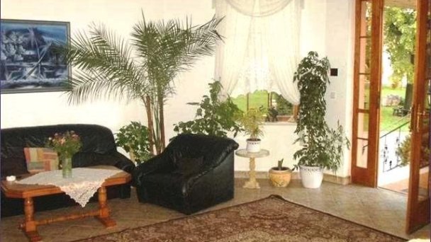 Hotel Kriser Pezinok 8 Hotel Kriser Pezinok 8