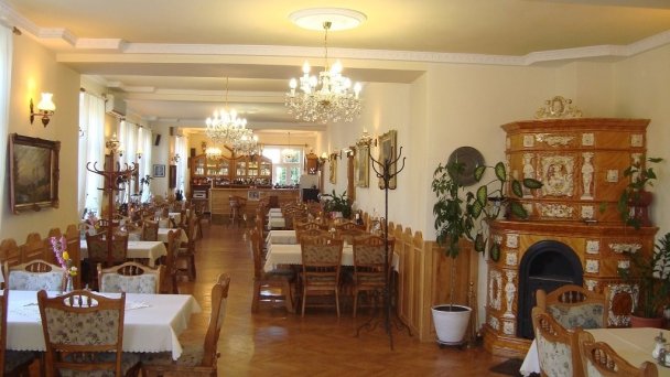 Hotel Kriser Pezinok 3 Hotel Kriser Pezinok 3