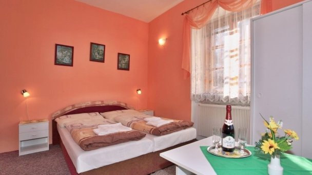 Soler Pension Kremnica 32