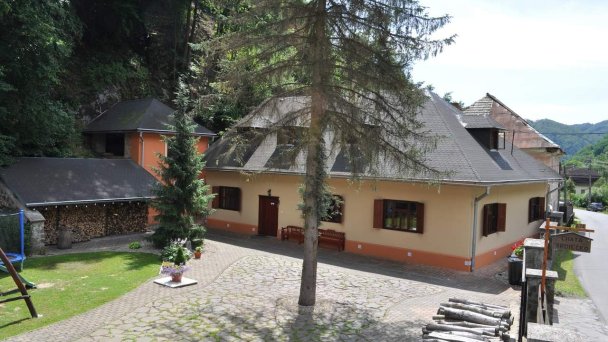 Chata Srdiečko Hodruša - Hámre 37 Chata Srdiečko Hodruša - Hámre 37