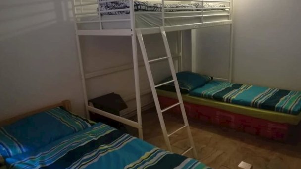 Ubytovanie Bastards Čakajovce 39 Ubytovanie Bastards Čakajovce 39