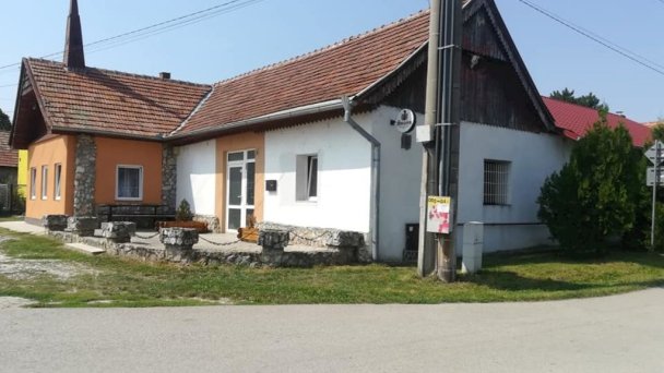 Ubytovanie Bastards Čakajovce 22 Ubytovanie Bastards Čakajovce 22