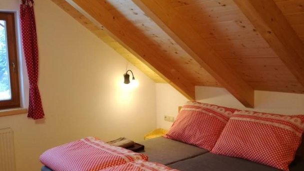 Vínna pivnica Makov 10 Vínna pivnica Makov 10