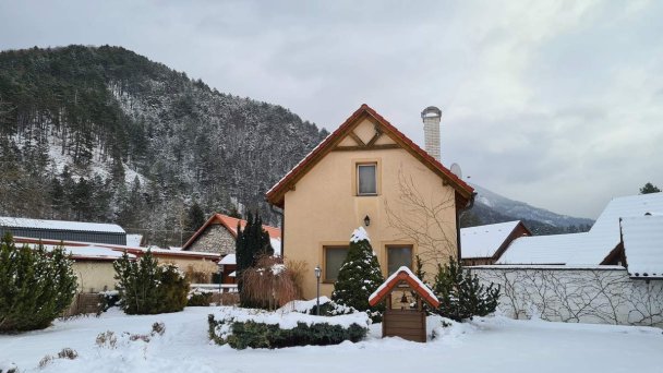 Andrejkin dom Blatnica 8