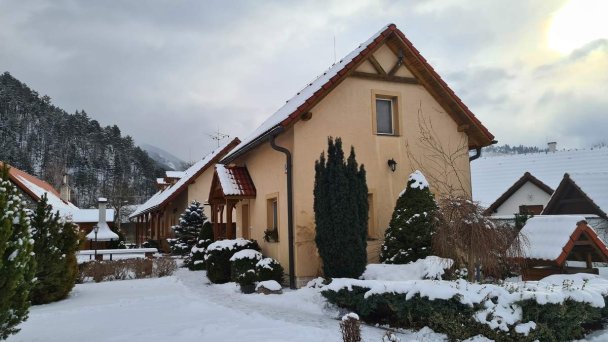 Andrejkin dom Blatnica 9