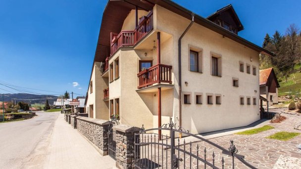 Vila Flavia Čierny Balog 28
