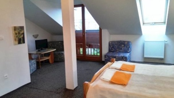 Hotel Heľpa 35