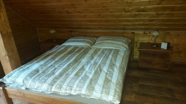 Zrub Ema Mýto pod Ďumbierom 9