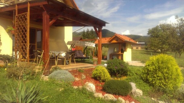 Chata Kašná hôrka (pôvodne Chata Tajch) Nová Baňa 33