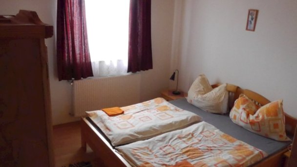 Husacina Plus Penzión Slovenský Grob 11