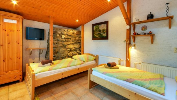 Apart Hotel VILLA IVICA  Záhorská Bystrica 11