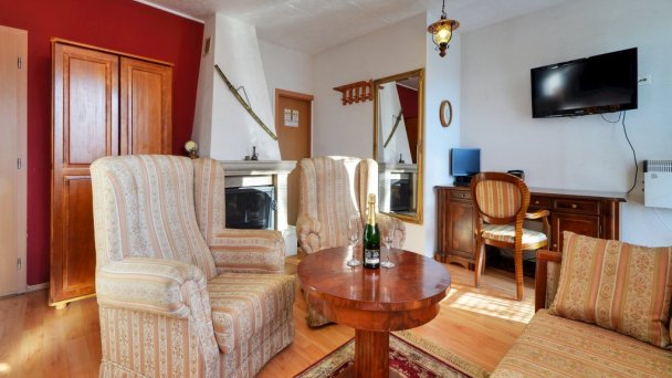 Apart Hotel VILLA IVICA  Záhorská Bystrica 20