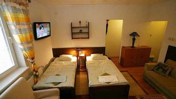 Apart Hotel VILLA IVICA  Záhorská Bystrica 23