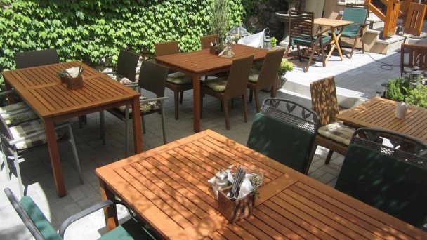 Apart Hotel VILLA IVICA  Záhorská Bystrica 57