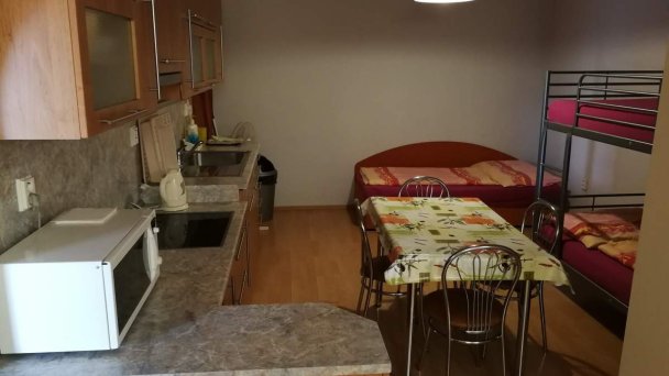 Privát Denisa Senec 13