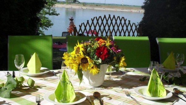 Hotel Fortuna Senec 11