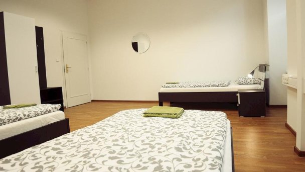 Hostel Folks Bratislava 22