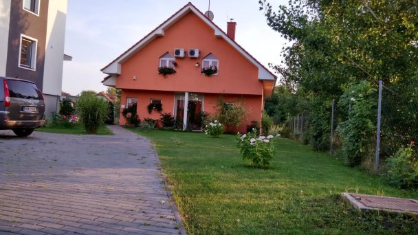 Apartmán Nóra Dunajská Streda 43 Apartmán Nóra Dunajská Streda 43