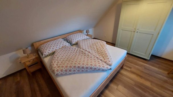 Modré domčeky Podbranč 18