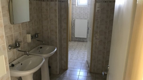 Ubytovňa Dama Sereď 29