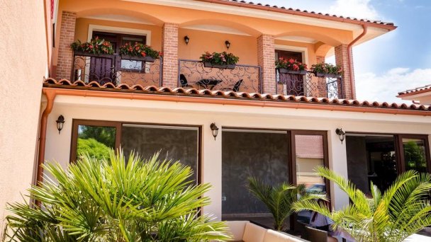 Corvin Pension & Restaurant Veľký Meder 23