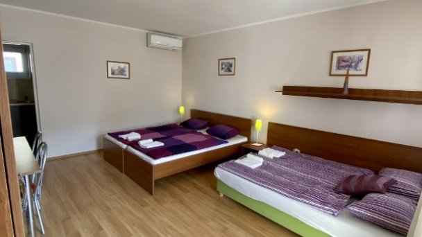Apartmánový dom Flóra Veľký Meder 20 Apartmánový dom Flóra Veľký Meder 20