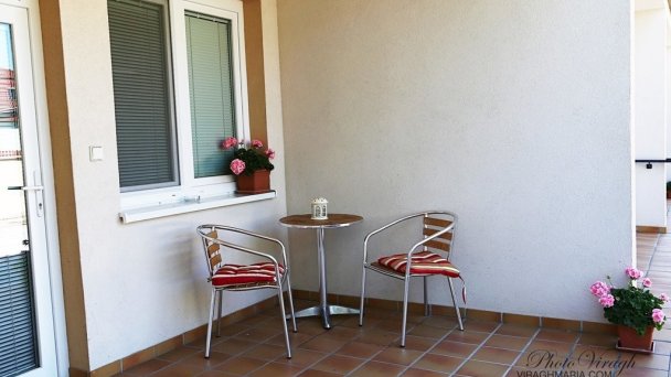 Apartmánový dom Flóra Veľký Meder 18 Apartmánový dom Flóra Veľký Meder 18
