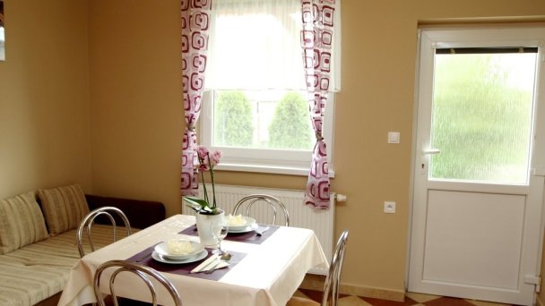 Zelený domček Veľký Meder 42 Zelený domček Veľký Meder 42