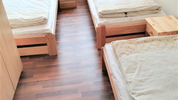 Ubytovňa VPP Nitrianske Hrnčiarovce 10 Ubytovňa VPP Nitrianske Hrnčiarovce 10