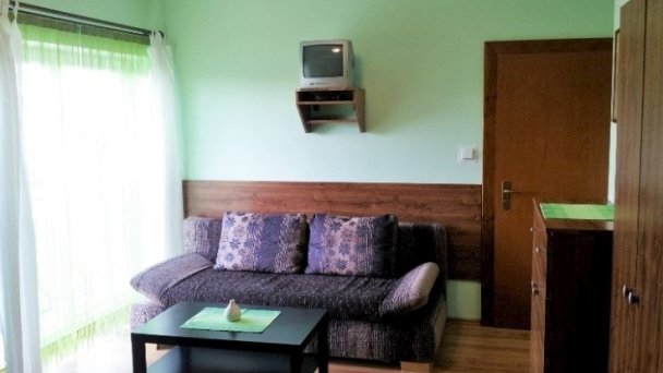 Vila Adria Moča 33
