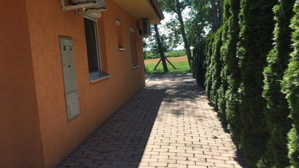 Villa Gracia Patince 13