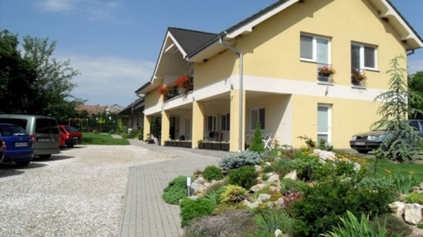 Apartmánový dom Euro Podhájska 9