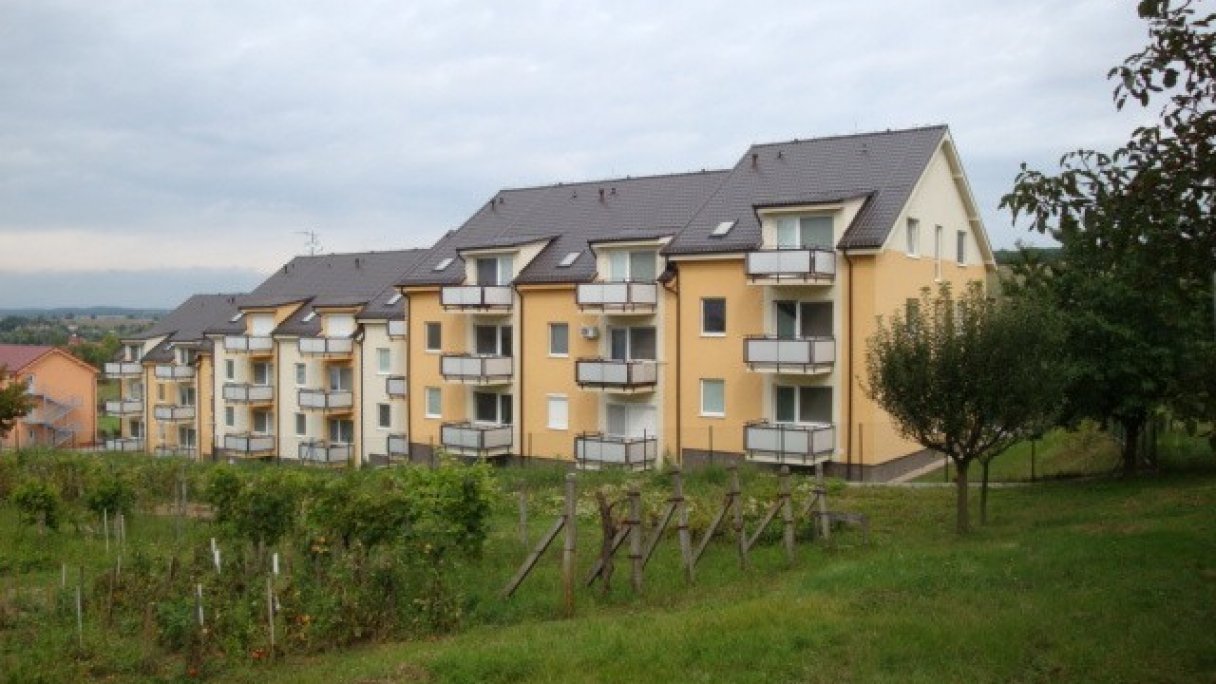 Slnečný apartmán Podhájska 1