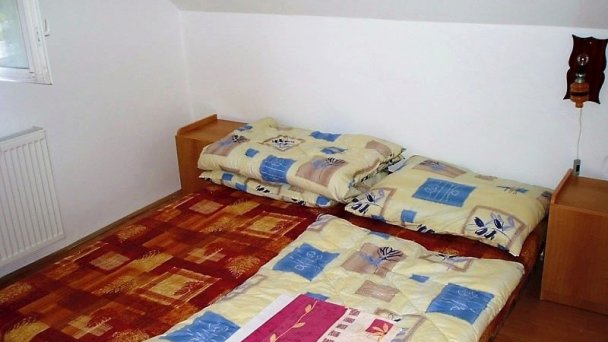 Penzión Fialový dom Podhájska 24