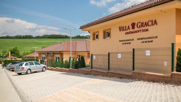 Villa Gracia Podhájska 33