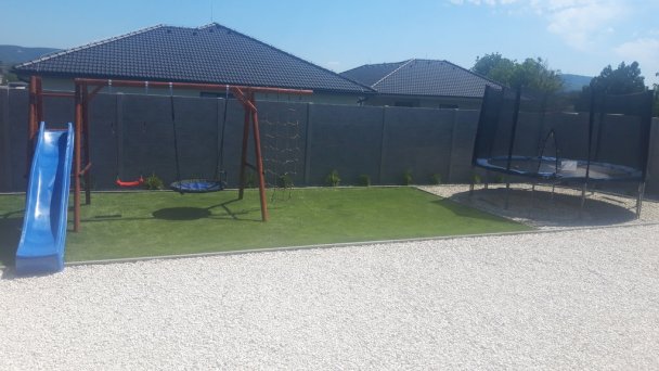 Apartmány Červený Smrek Štúrovo 32