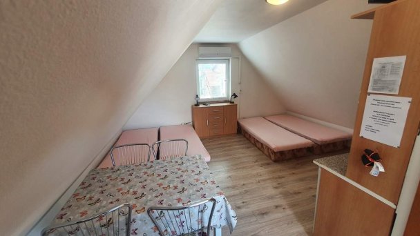 Chatka Katka Štúrovo 10 Chatka Katka Štúrovo 10