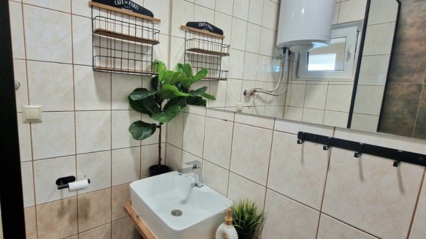 Chata Stela West Štúrovo 11