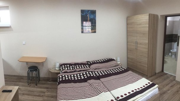 Apartmán SUNNY Štúrovo 23