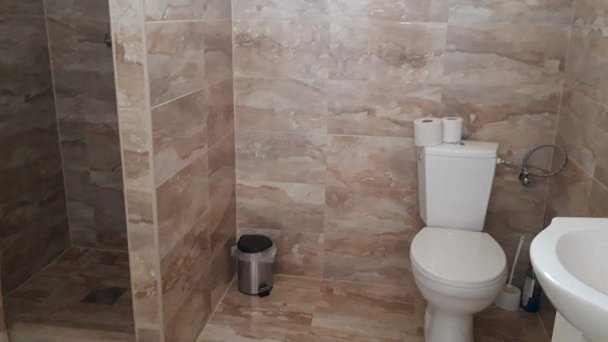Apartmánový dom Flower Bike Štúrovo 18