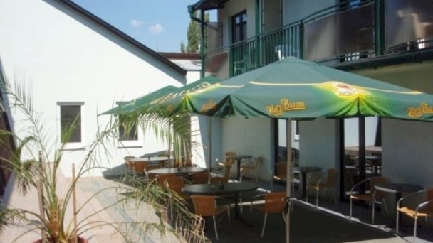 Hotel Guest Centre Štúrovo 20