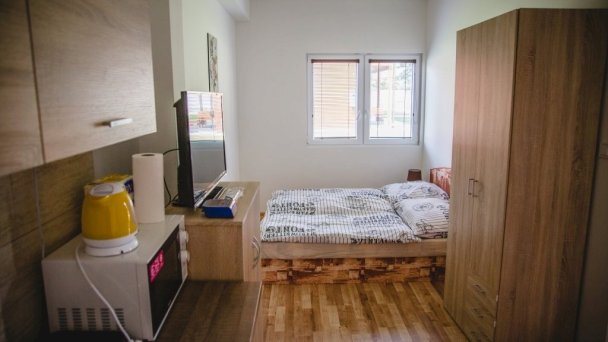 Sallda ubytovanie Štúrovo 17
