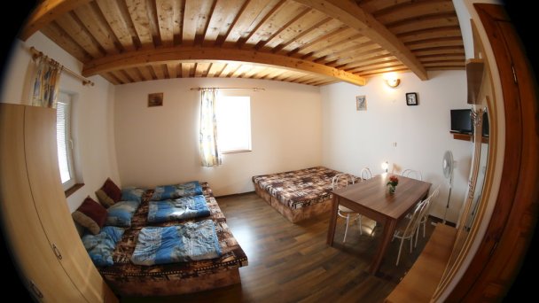 Apartmány a štúdiá AQUA Štúrovo 92