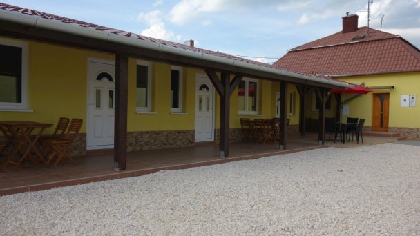 Apartmány La Familia Štúrovo 40