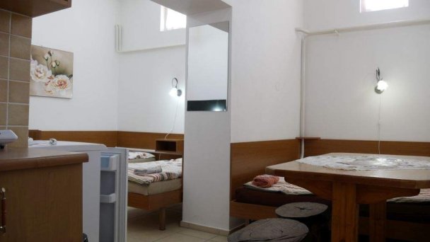 Penzión pod čerešňou, Penzión Sedliacky dvor a Penzión Šipošov dvor Štúrovo 23