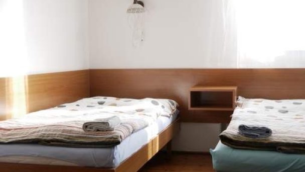 Penzión pod čerešňou, Penzión Sedliacky dvor a Penzión Šipošov dvor Štúrovo 27
