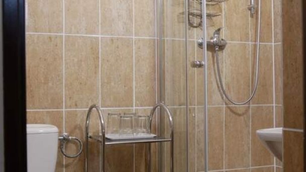 Penzión pod čerešňou, Penzión Sedliacky dvor a Penzión Šipošov dvor Štúrovo 42
