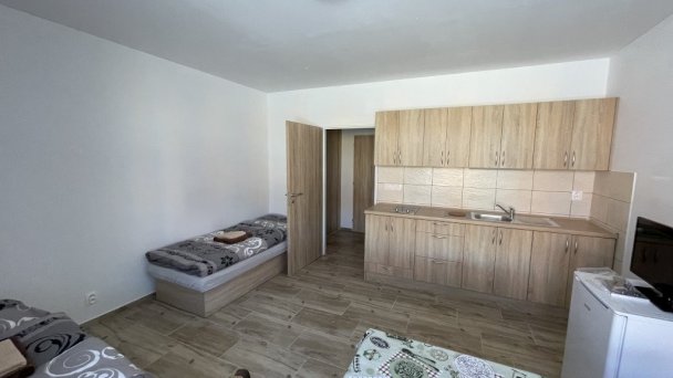 Crystal Apartments Dubnica nad Váhom 11