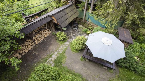 Chalupa pri potôčiku Oščadnica 23