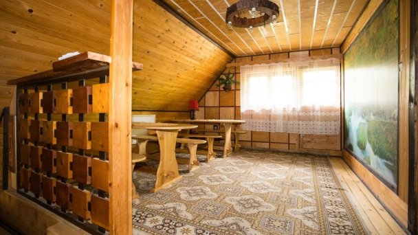 Chalupa pri potôčiku Oščadnica 5